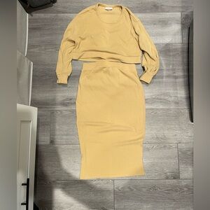 Maternity two piece set